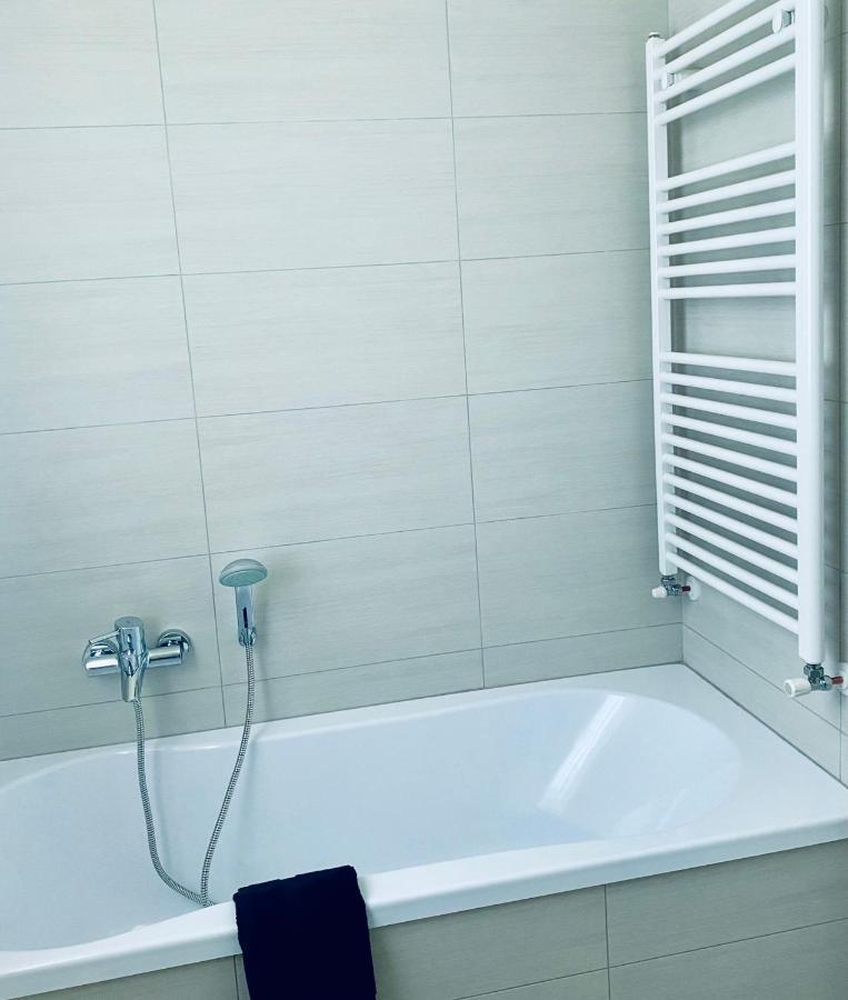 Apartamento The Fahouse Treviso Exterior foto